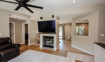 8 Riverside Dr, Allenstown, NH 03275