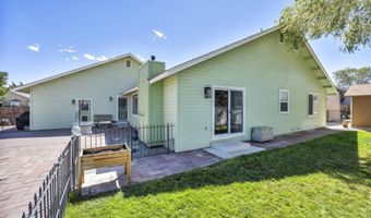 813 Lark Dr, Fernley, NV 89408