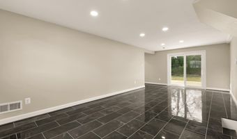 8730 EWING Dr, Bethesda, MD 20817