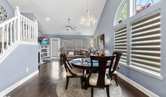 1312 Summerhouse Dr, Indianapolis, IN 46217