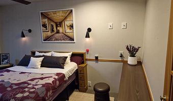 908 NW 11th St, Andrews, TX 79714