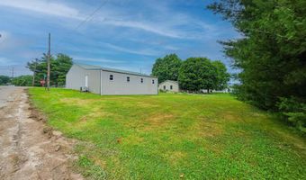 107 CR 70 E, Bloomfield, IN 47424