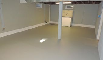 304 S PARKE St, Aberdeen, MD 21001