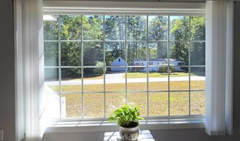 102 Osprey Rd, Alton, NH 03809