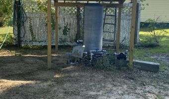 7960 NW County Road 274, Altha, FL 32421