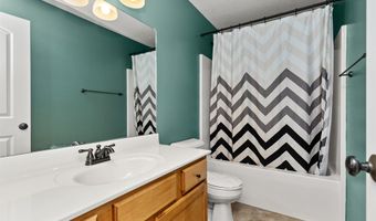 707 NE 46th Ct, Ankeny, IA 50021