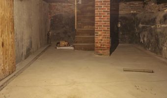 11 Durham St, Belfast, ME 04915