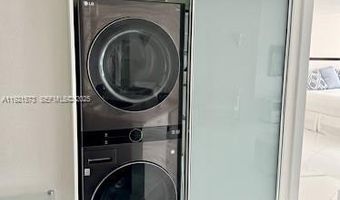 20000 E Country Club Dr 1207, Aventura, FL 33180