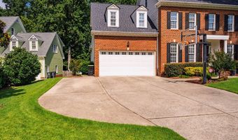 216 Wendhurst Ct, Apex, NC 27502