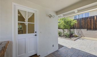 2011 Canyon Rd, Arcadia, CA 91006