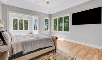 128 Saddle Ridge Dr, Alexander, NC 28701