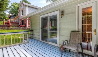 501 Clayworth Dr, Ballwin, MO 63011