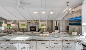 108 Tall Oak Rd, Albrightsville, PA 18210