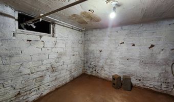 324 S Bluff Ave, Anthony, KS 67003
