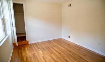 5012 LARNO Dr, Alexandria, VA 22310