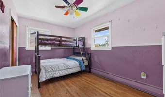 119 N Main St, Alburtis, PA 18011