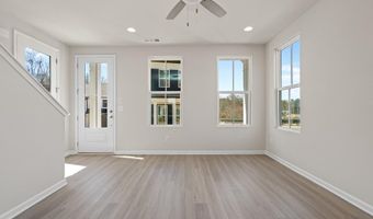 249 10th St, Auburn, GA 30011