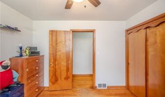 3832 Edinburgh Dr, Austintown, OH 44511