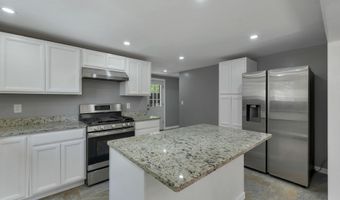 218 Main St, Alton, NH 03809