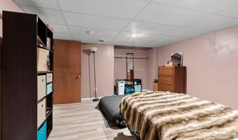 1424 W WEILAND Ln, Appleton, WI 54914