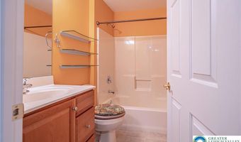 5041 Saw Grass Dr, Allen, PA 18067