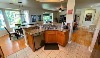 8 Devant Dr E, Bluffton, SC 29909