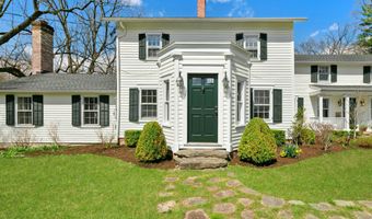 561 Middlesex Rd, Darien, CT 06820