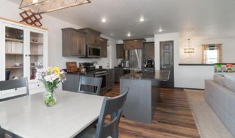 6478 MAIN St, Abrams, WI 54101