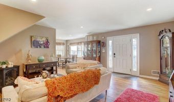 405 Cherry Ridge Rd, Alloway, NJ 07422