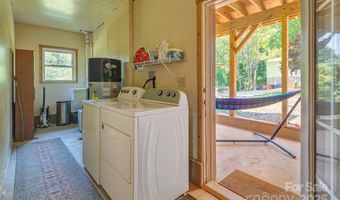 151 153 Vinewood Cir, Asheville, NC 28806