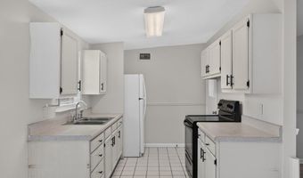 87 SARATOGA Cir S, Atlantic Beach, FL 32233