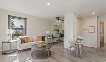 2539 E 10TH St, Cheyenne, WY 82001