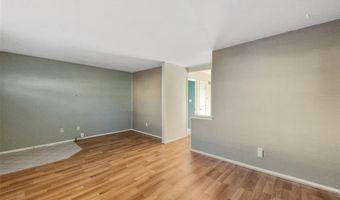 842 Wendevy Ct, Ballwin, MO 63011