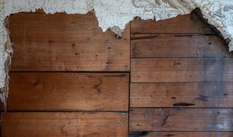 33850 East Ln, Albion, CA 95410