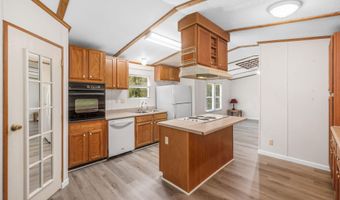 6373 Kilcrease Rd, Baker, FL 32531