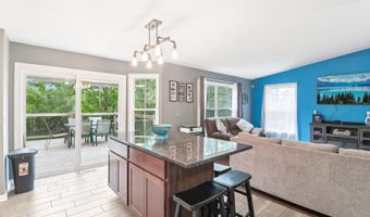 1256 Edgewater Ln, Antioch, IL 60002