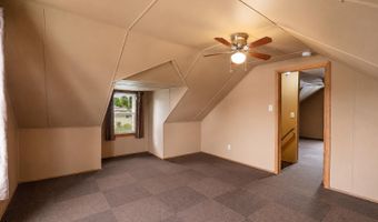 90 Clizbe Ave, Amsterdam, NY 12010