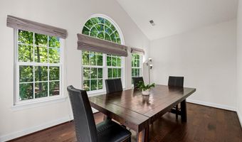 25079 CHAFEE Cir, Aldie, VA 20105