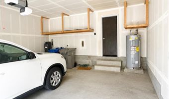 3755 E Parkcenter, Boise, ID 83716