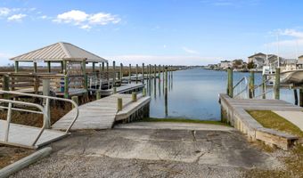 602 W Fort Macon Rd 115, Atlantic Beach, NC 28512