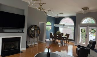 355 Woodside Ct, Batesville, IN 47006