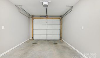 1110 Lynwood Forest Rd, Arden, NC 28704