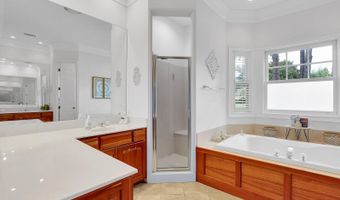 4 Hidden Lake Ct, Bluffton, SC 29910