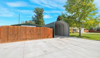 30 Parker Ave, Blackfoot, ID 83221