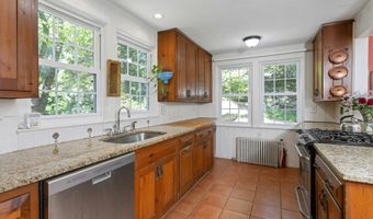 64 Old Kings Hwy S, Darien, CT 06820