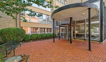 4970 BATTERY Ln 108, Bethesda, MD 20814