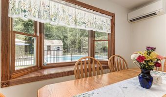 147 Woodville Alton Rd, Hopkinton, RI 02832