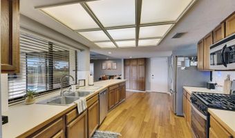 811 EAGLE Ln, Apollo Beach, FL 33572