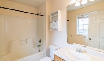 2627 Stange Rd, Ames, IA 50010