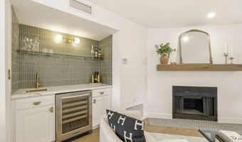1263 Robinson 13, San Diego, CA 92103